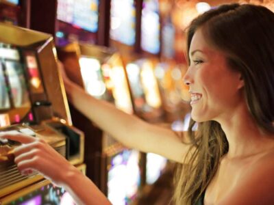 How to play online slot machines for free and still win real money